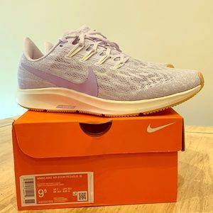 Women’s Nike Air Zoom Pegasus 36 size 9.5